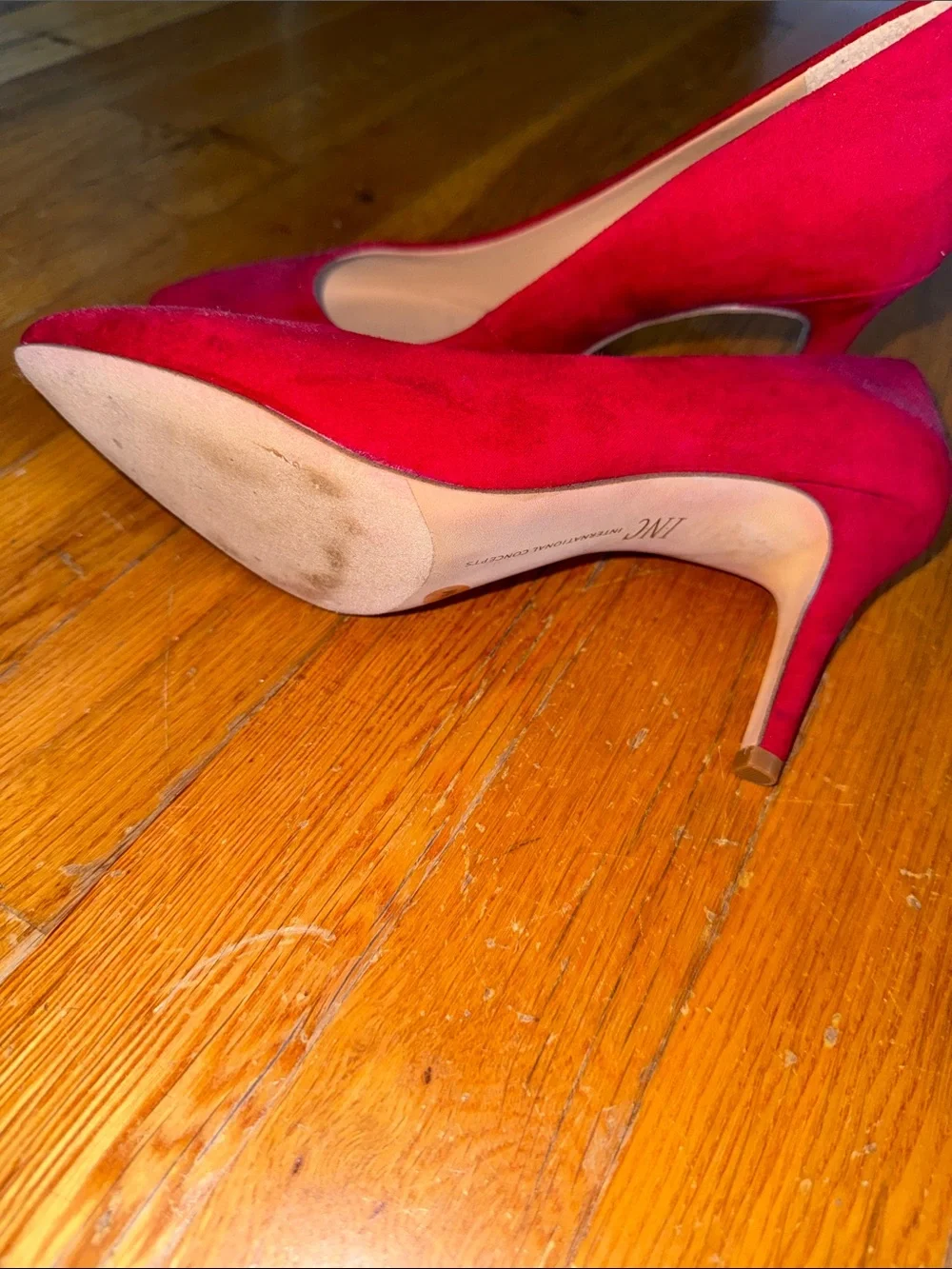 INC International Concepts Crimson Pointed-Toe Suede Pumps